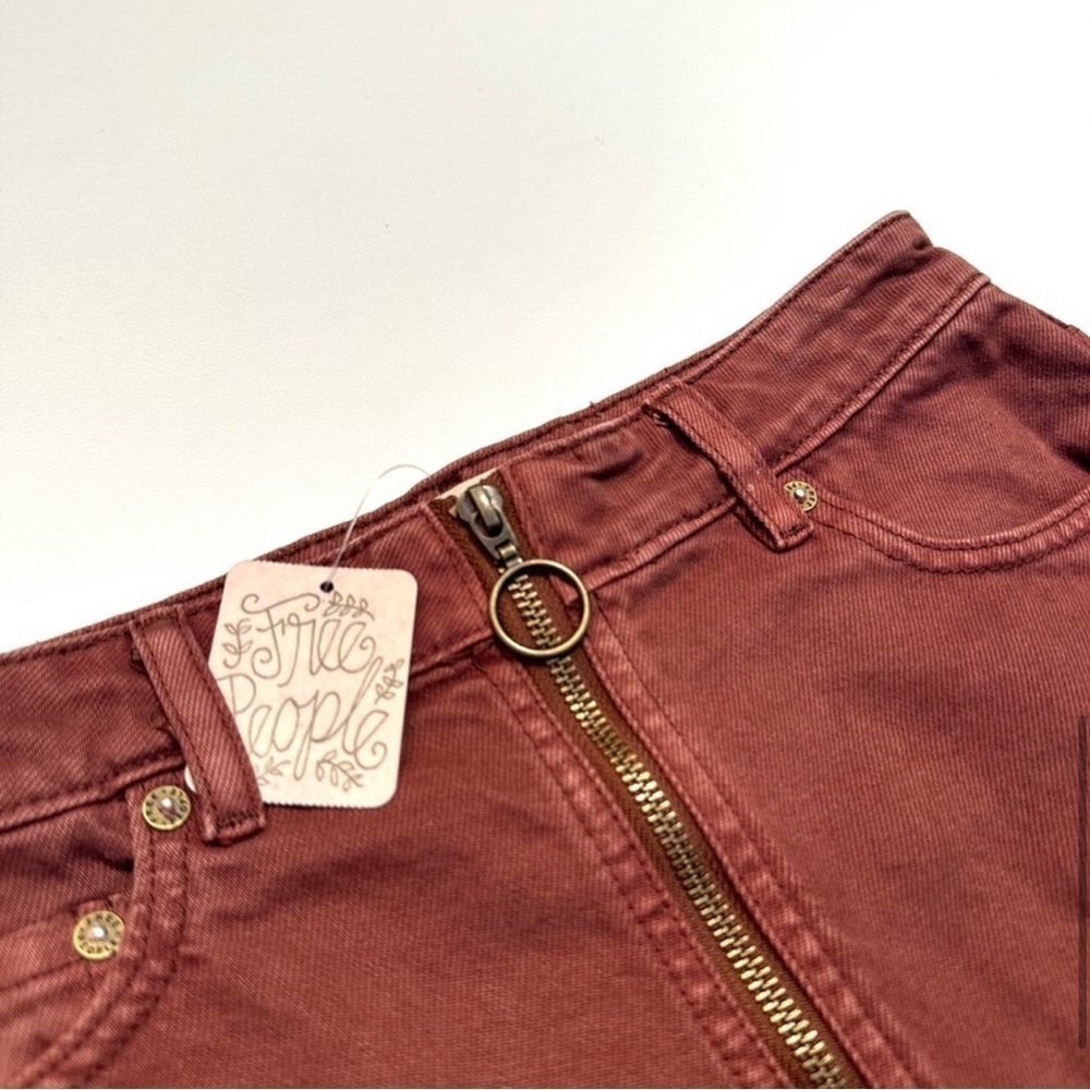 NEW! FREE PEOPLE ZIP FRONT Denim Skirt Chocolate NWT Size 24 Mini Jean S… - Picture 9 of 9